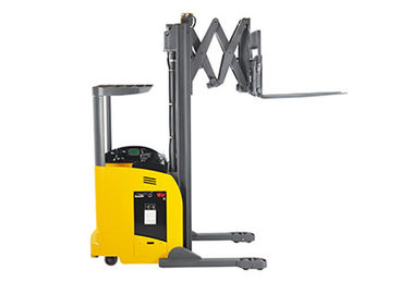Qualität  AC Motor Double Reach Forklift Reach Distance 1200mm Good Turning Performance usine